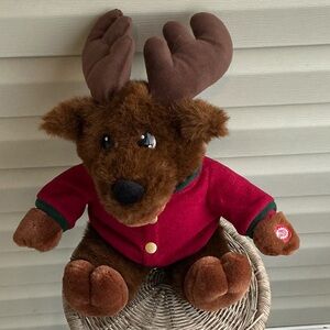 Dan Dee The Original Dr Elmo  Animated  and Musical Reindeer  16”.